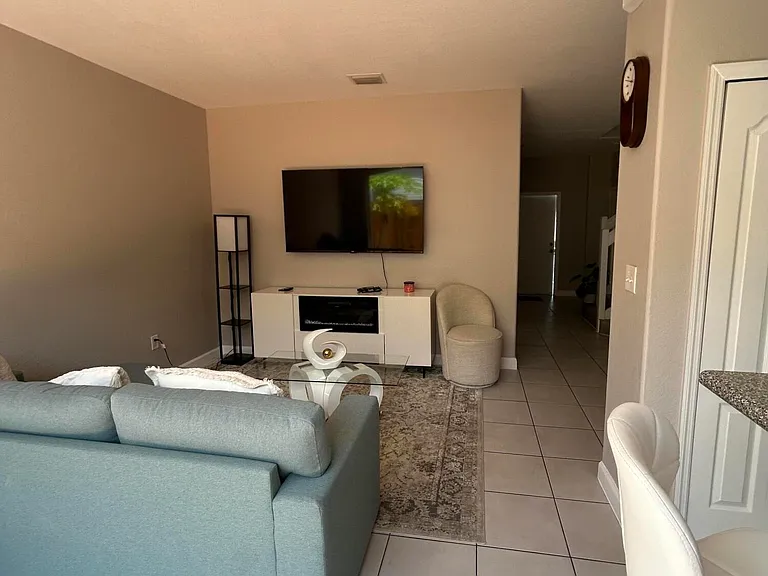 7301 NW 174th Ter #100 — Photo 5
