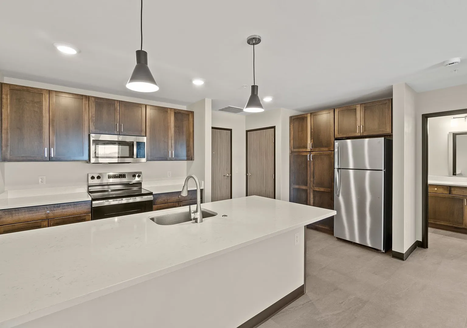275 Lofts at Kingston Yard — Photo 4