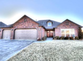 9208 N 144th East Ave, Owasso, OK 74055