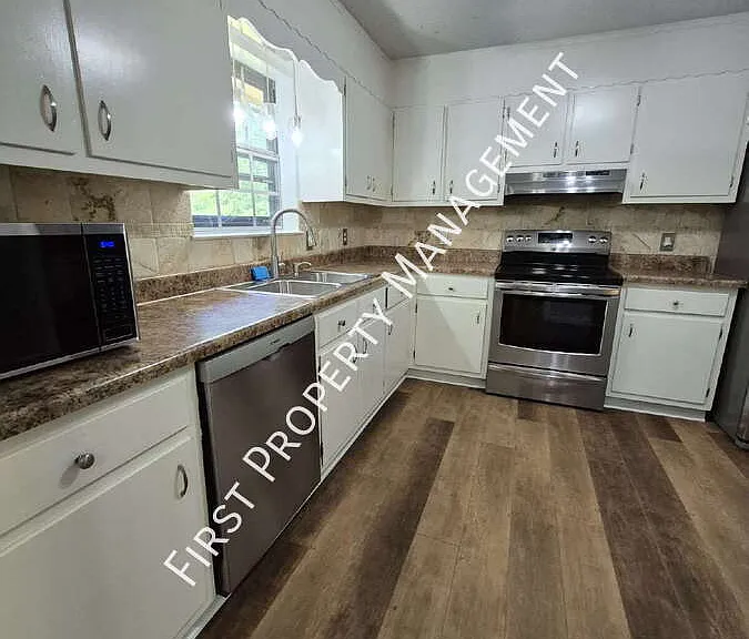 6748 Harbor Ter — Photo 9