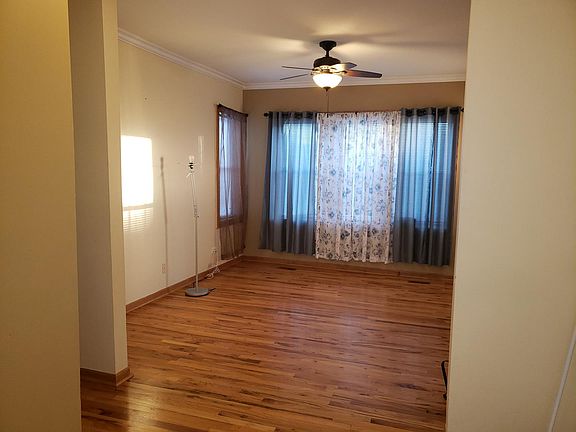 2nd image of 3816 W Le Moyne St #1E