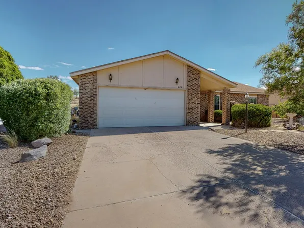 6178 Roadrunner Loop NE, Rio Rancho, NM 87144