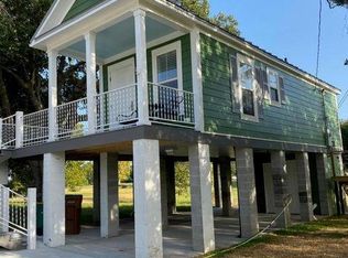 180 1st St, Biloxi, MS 39530