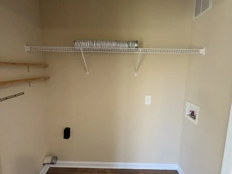 7001 Grandeur Ave — Photo 16