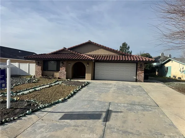 13980 Driftwood Dr, Victorville, CA 92395