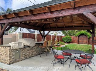 6061 Navajo Rd, Westminster, CA 92683