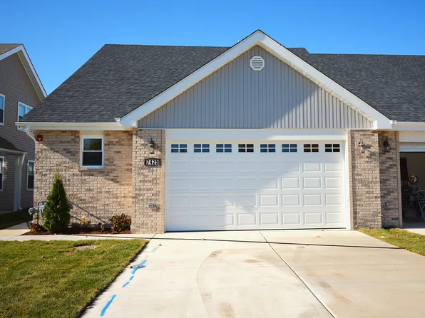 7425 Covington Pl, Justice, IL 60458