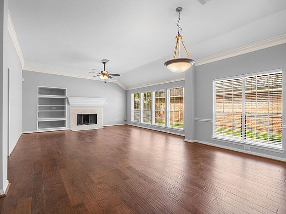4th image of 58 W Sienna Pl