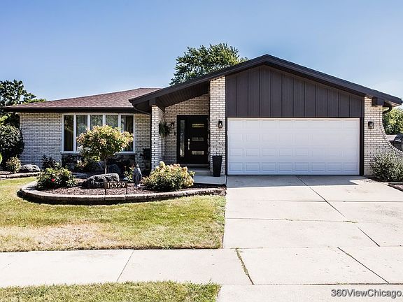 2nd image of 15329 Sunset Ridge Dr