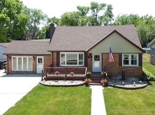 6645 104th St, Chicago Ridge, IL 60415