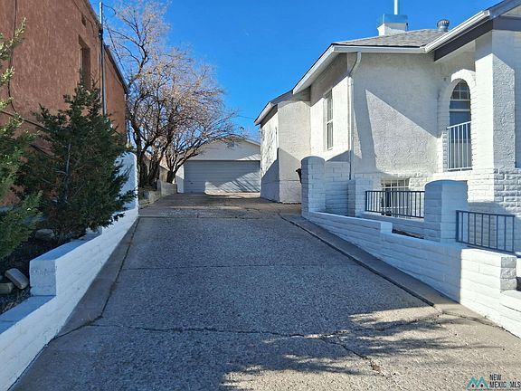 3rd image of 506 S 4th St
