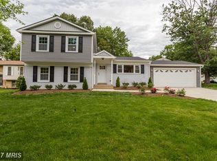 5520 Corot Ct, Fairfax, VA 22032