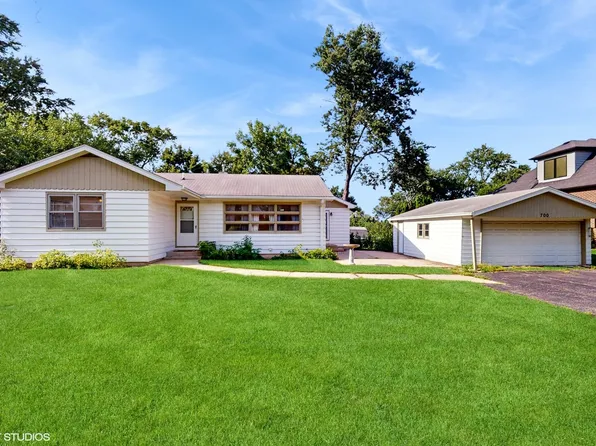 700 Gamble Dr, Lisle, IL 60532