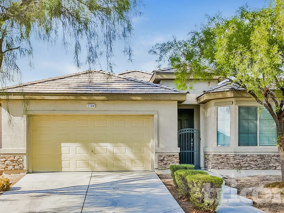 2104 Puffer Beach Ct