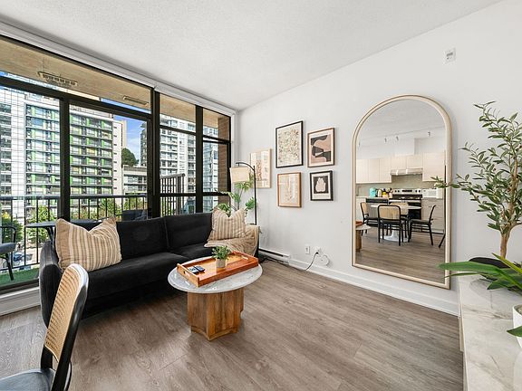 3rd image of 1249 Granville St #602