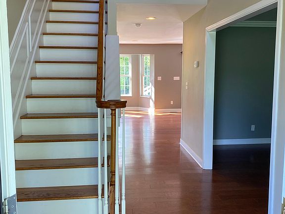 3rd image of 7217 W Chermont Cir