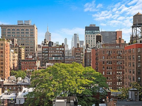 5th image of 20 E 9th St #12X