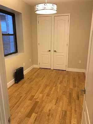 Rented by Botensten Properties International | media 19