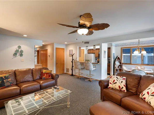 1376 Pelham Pkwy #A, Osage Beach, MO 65065