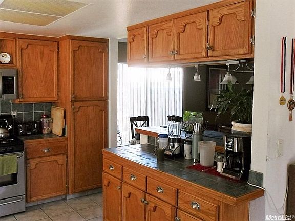 4th image of 6653 Creekmont Way