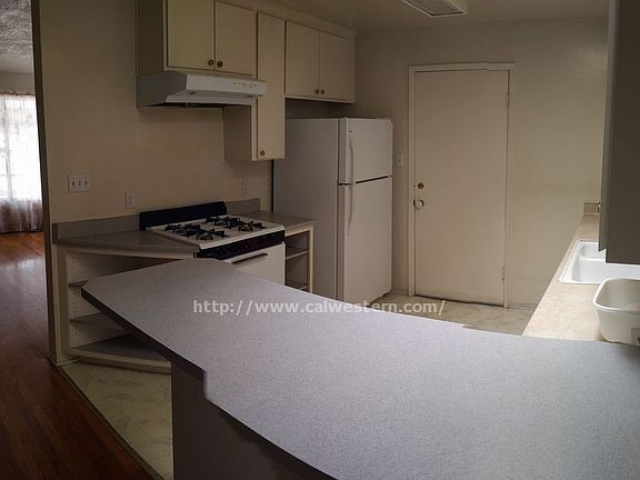 4th image of 424 N 21st St