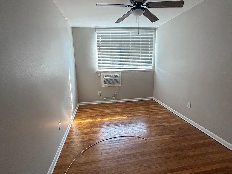 3410 Ashfield Ln #2 — Photo 10