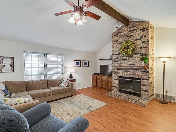 2nd image of 739 Montvale Dr