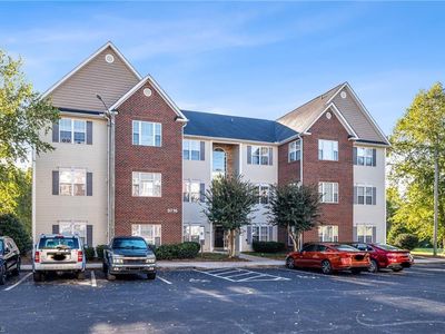 3716-1D Spanish Peak Dr, High Point, NC, 27265