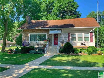 202 W Main St, Early, IA, 50535