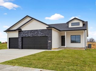 4001 SE 30th St, Ankeny, IA 50021