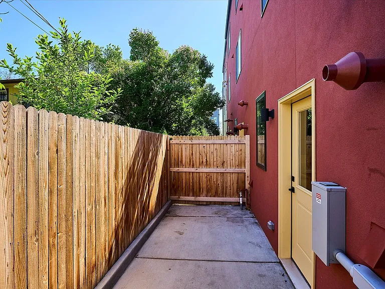 3943 W 12th Ave — Photo 27