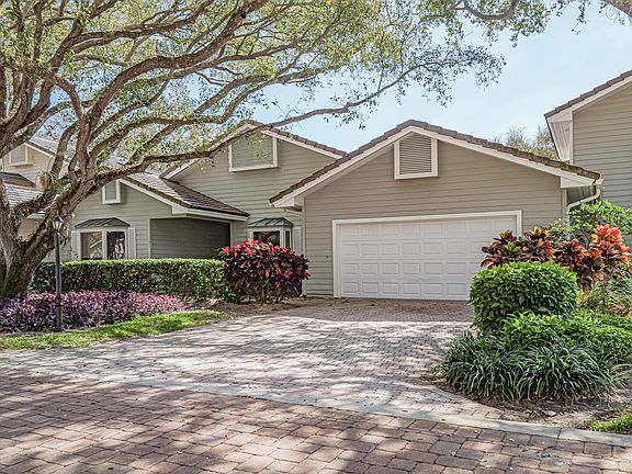 2nd image of 131 Peppertree Dr #21