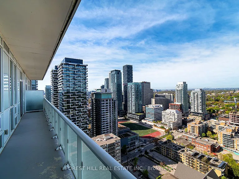 101 Erskine Ave #Penthouse 12 — Photo 21