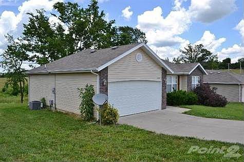 This darling ranch style home was built in 2002