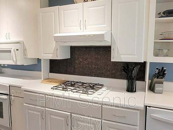 5th image of 709 James Ave