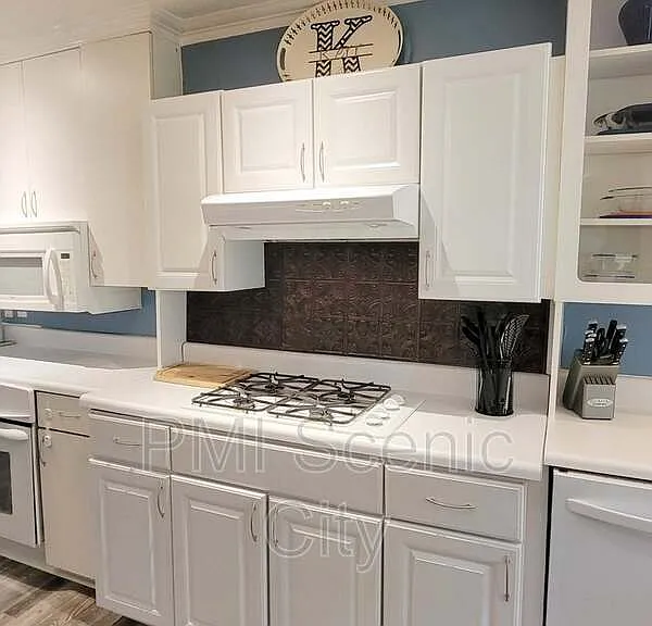 709 James Ave — Photo 5