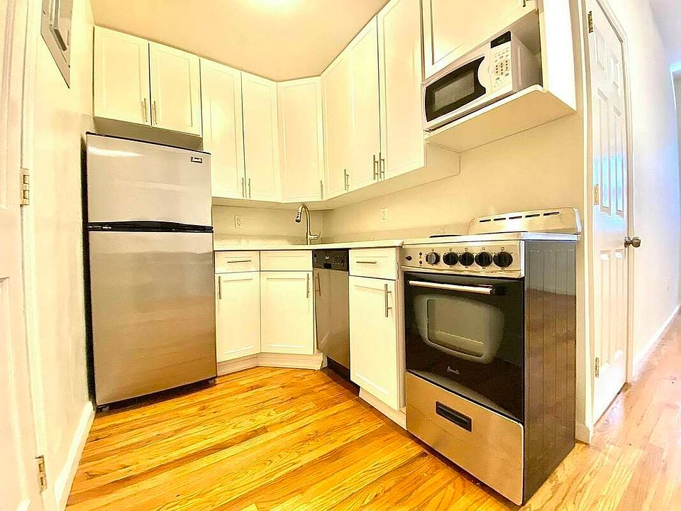 1st image of 254 W 73rd St #4A1