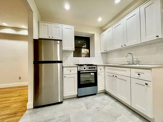 Rented by J & L Holding Corporation | media 14