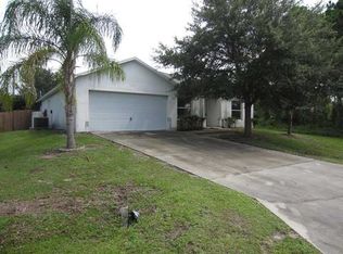 527 Australian Rd NW, Palm Bay, FL 32907