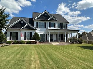 128 Ridge Mill Ln, Commerce, GA 30529