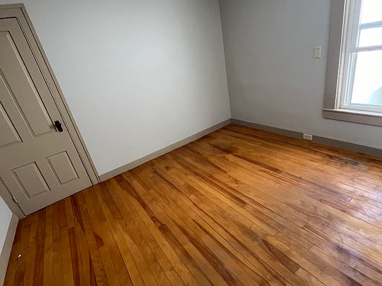 217 Central St #B — Photo 10
