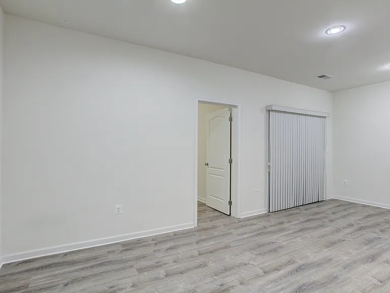 43276 Mitcham Sq — Photo 38