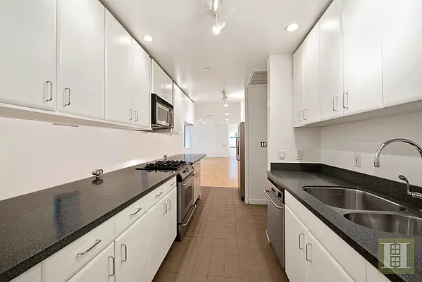 Rented by Halstead Real Estate | media 25
