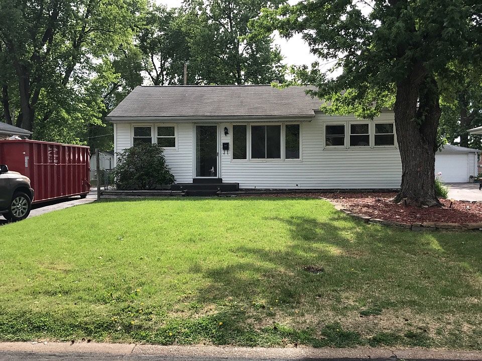 1st image of 550 Saint Christina Ln