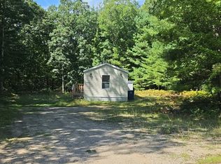 10220 Resort Trl, Interlochen, MI 49643