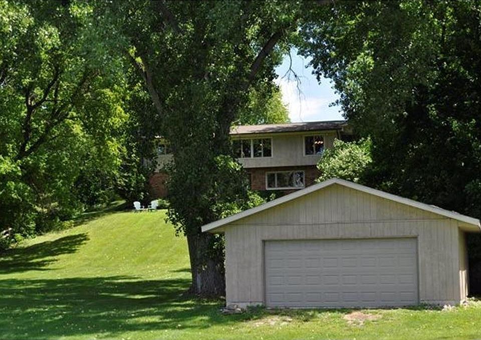 2nd image of 30940 N Lakes Trl