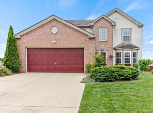 830 Avalon Dr, Pickerington, OH 43147