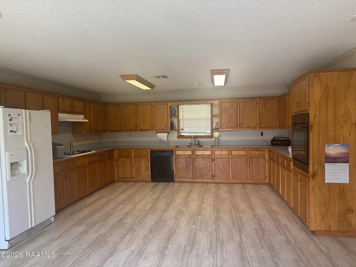 Building Photo - 501 N Locksley Dr