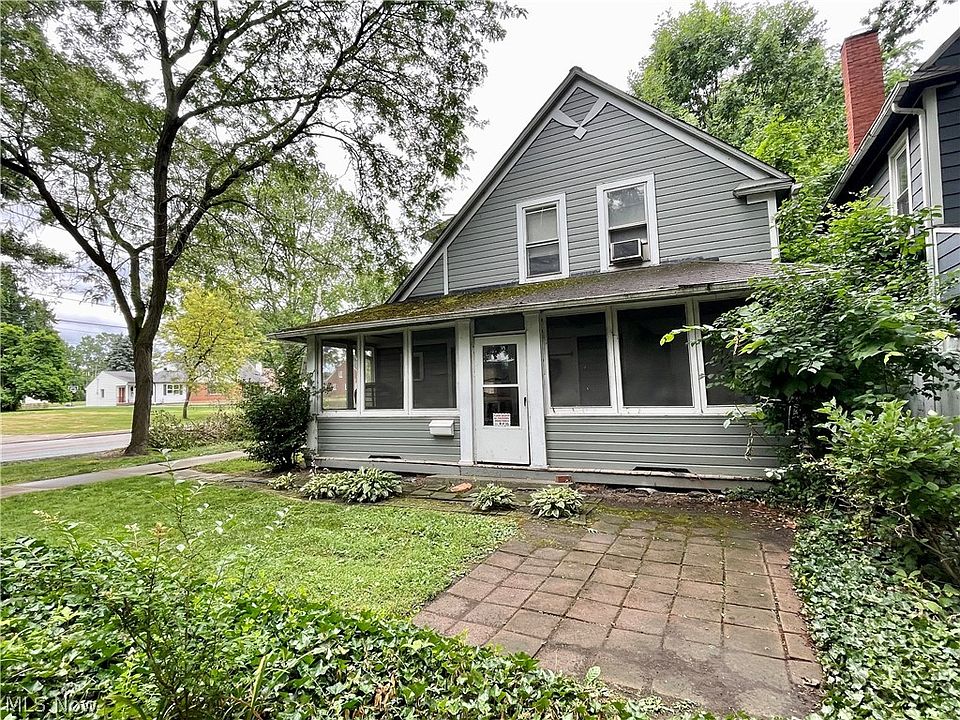 1st image of 13327 Lake Shore Blvd