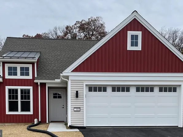 1009 Stanford Dr #194, Lebanon, PA 17042